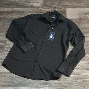 Chaps Men's Long Sleeve Sweat Wicking Dress Shirt